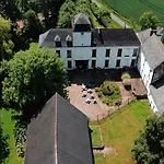 فندق مبيت وإفطار Le Domaine Du Chateau Blanc A 10 Minutes De Pairi Daiza