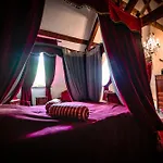 Le Domaine Du Chateau Blanc A 10 Minutes De Pairi Daiza Jurbise