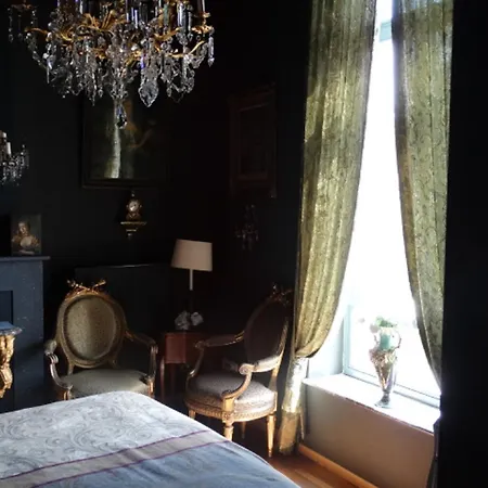 Bed & Breakfast Le Domaine Du Chateau Blanc A 10 Minutes De Pairi Daiza