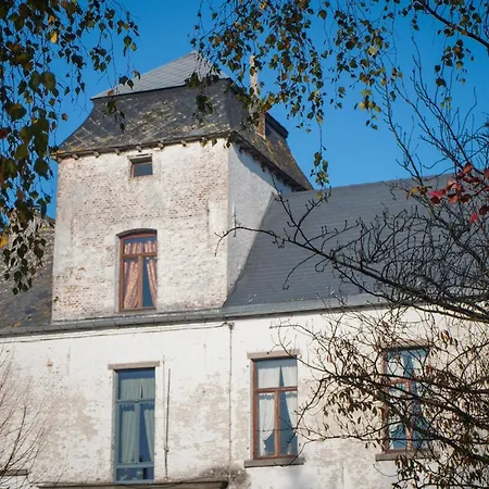 Le Domaine Du Chateau Blanc A 10 Minutes De Pairi Daiza *