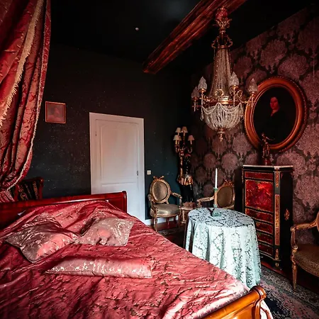 Le Domaine Du Chateau Blanc A 10 Minutes De Pairi Daiza Nocleg ze śniadaniem