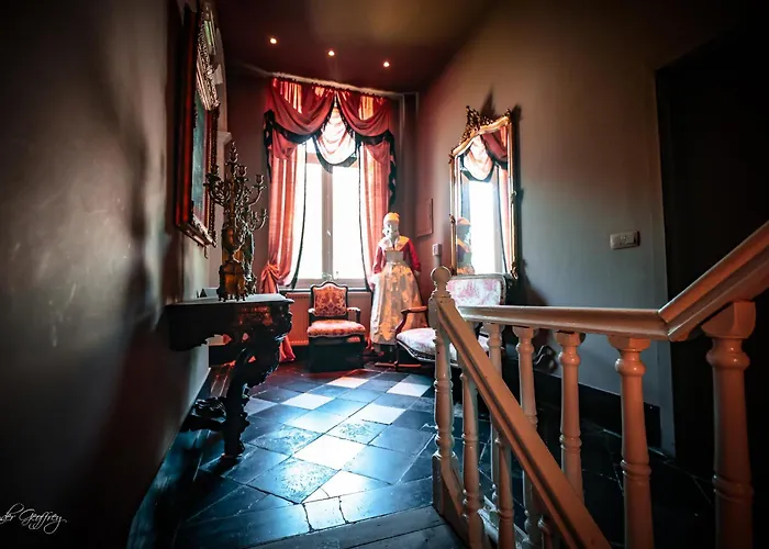 Le Domaine Du Chateau Blanc A 10 Minutes De Pairi Daiza Bed & Breakfast Jurbise